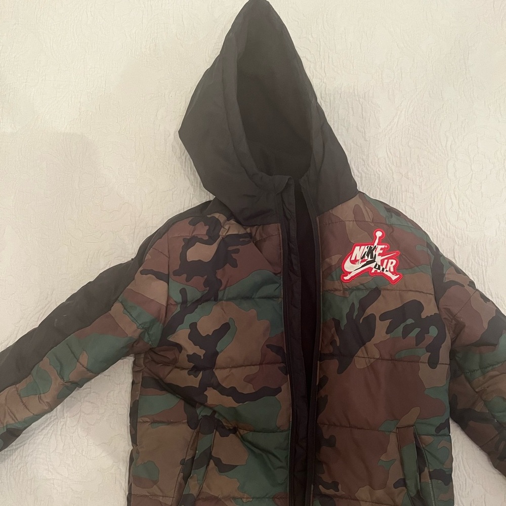 Jordan Boys Youth Jumpman Puffer Jacket